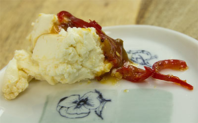 Frischkäse mit Aprikose und Chili jetzt im Angebot